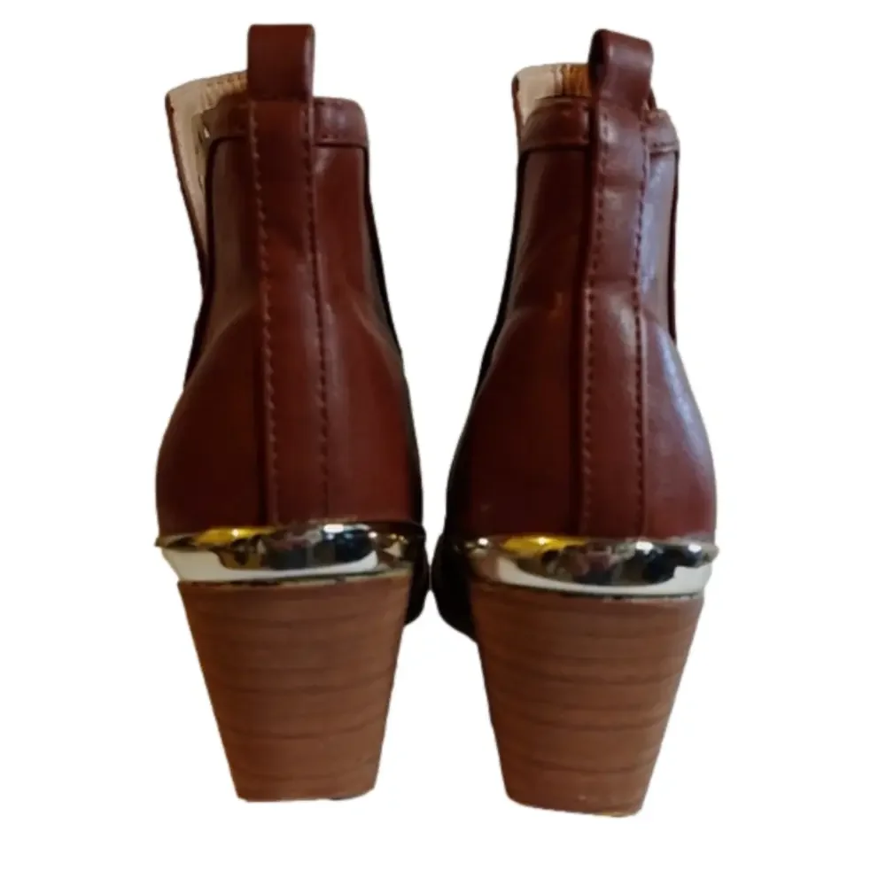 Chase + Chloe Coddy Ankle Bootie Boots Shoes